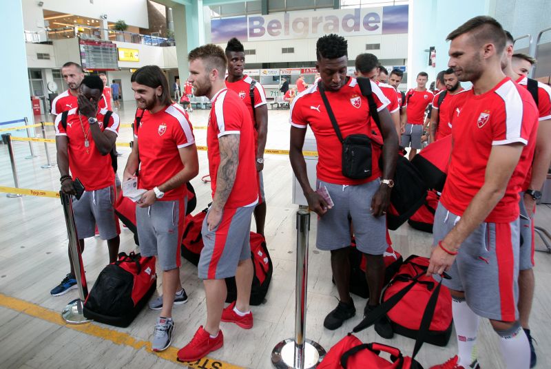 Фудбалери Звезде одлетели за Разград, Лудогорец их чека спреман за Балкански рат